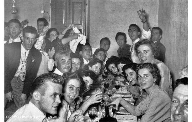 1955, settembre - Si fa' una gran festa al matrimonio di Fernanda Rossi