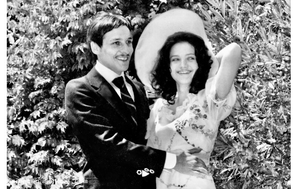 1972, Gioved 29 Giugno - Gli sposi finalmente sorridenti
