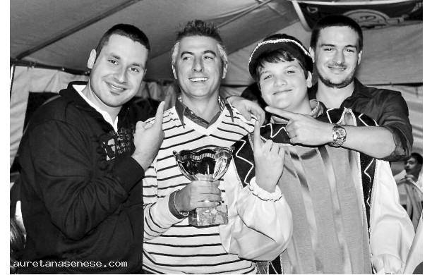 2012, 17 Settembre - Il premio SPALLA TONDA assegnato al Prato Village