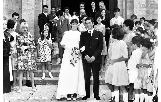 1967, Domenica 3 Settembre - Miretta e Roberto, sposi