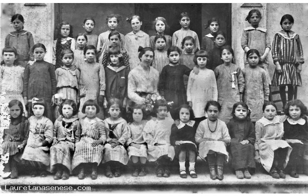1915 - Terza Elementare femminile