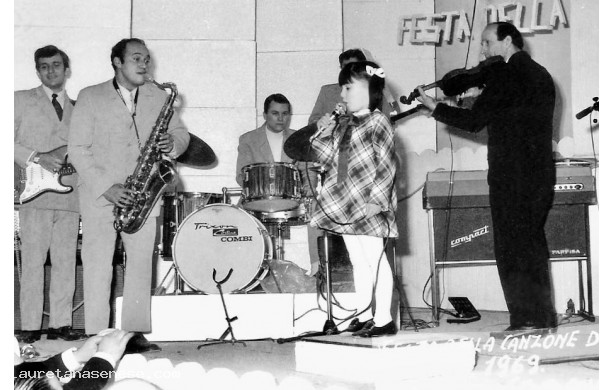 1969 - Festa della Canzone dei Ragazzi: il violinista