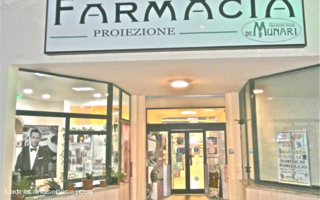 Farmacia De Munari - Proiezione